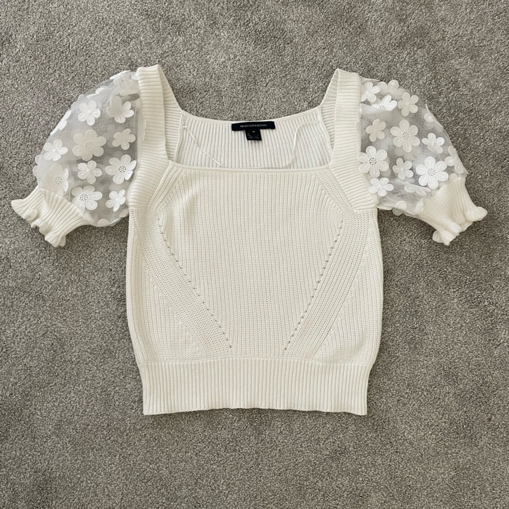 French Connection Lace Top 🤍
